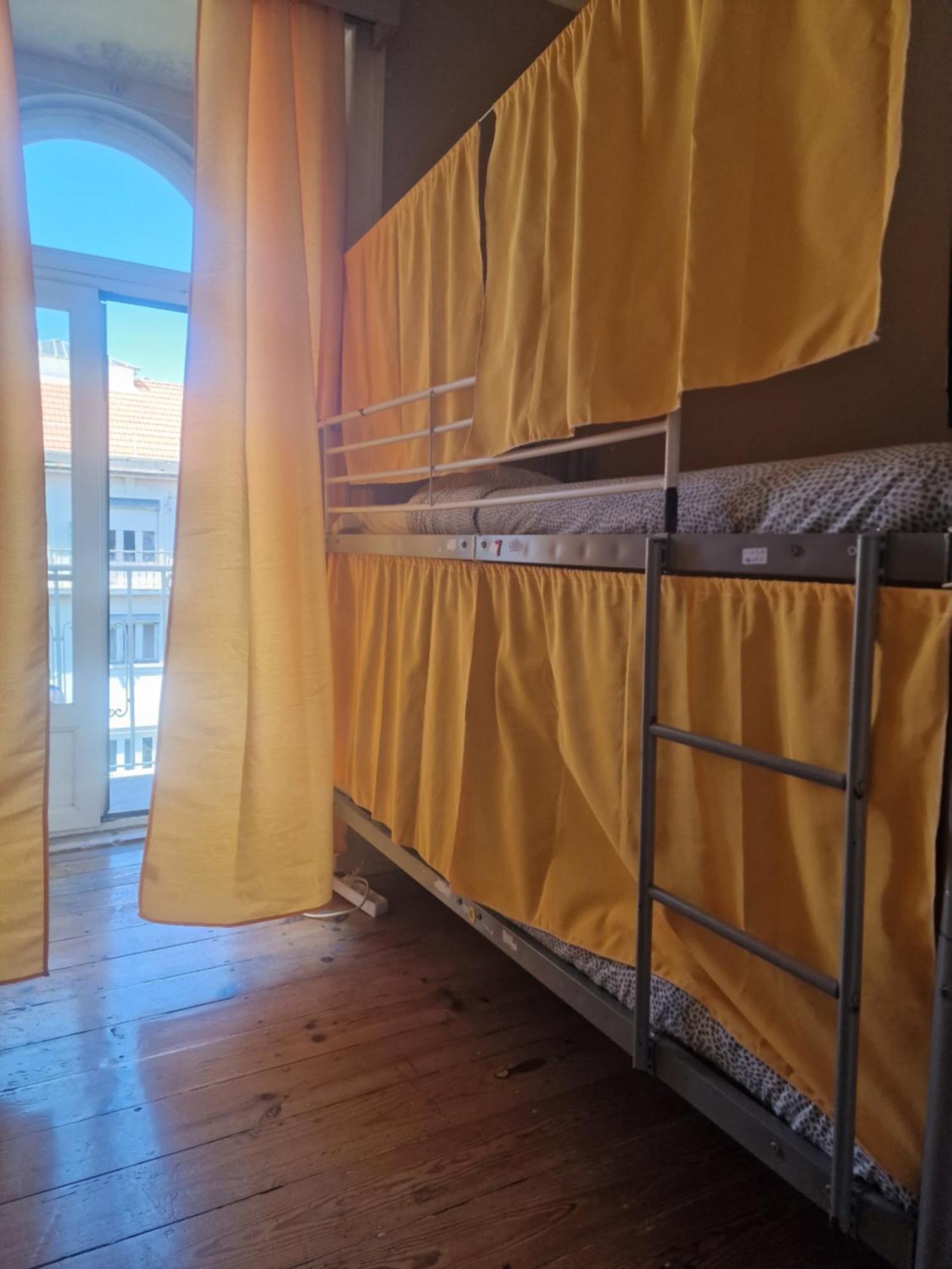 D&N Hospedagem Lisboa Luaran gambar